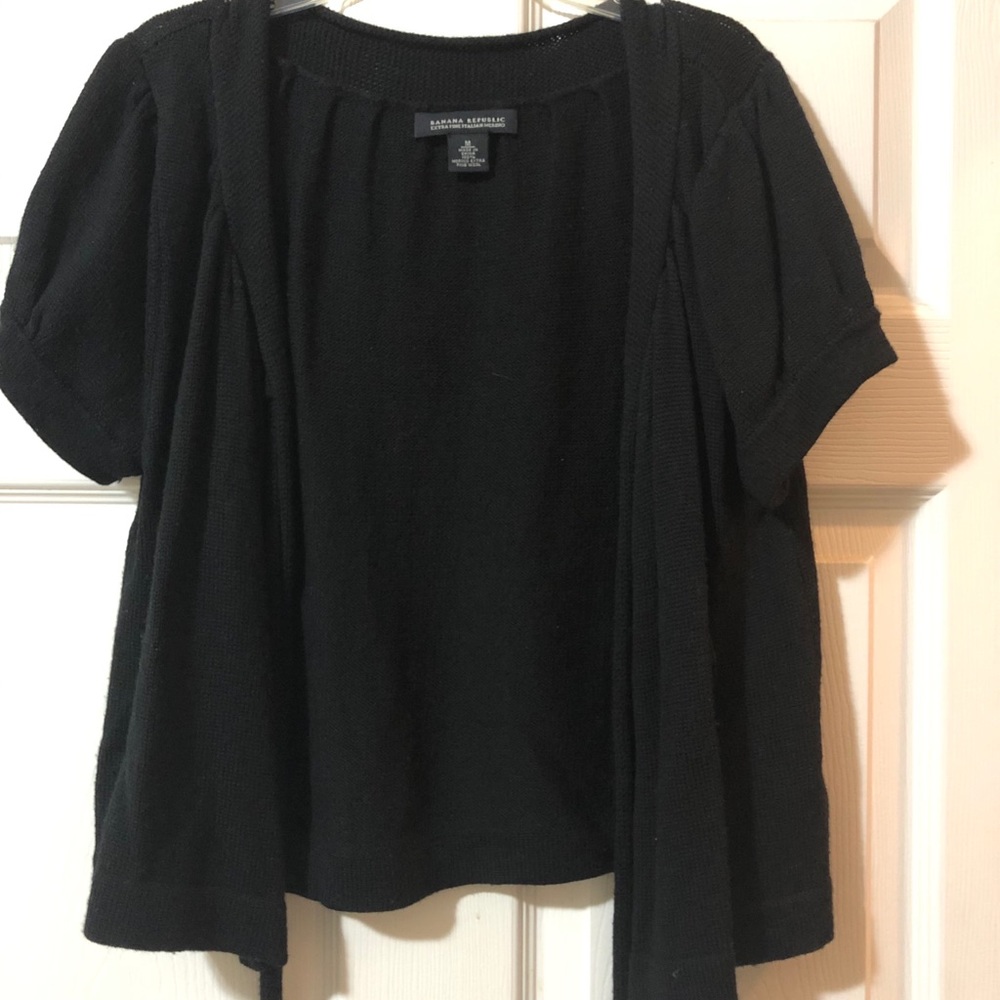 🔶Bundle 3 for 25🔶 Banana Republic Cardigan